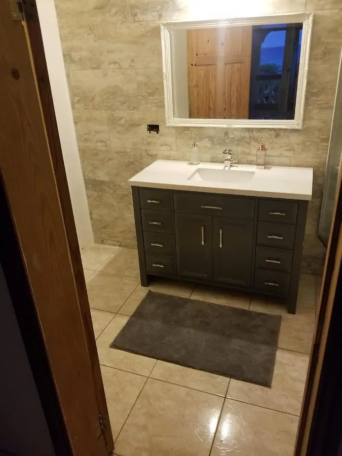 Homestay Mason Vista Apartment St Mary